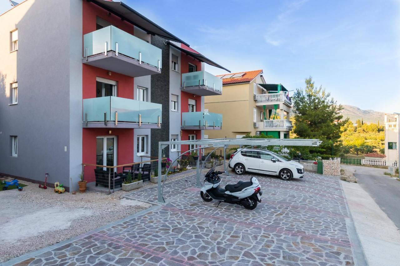 Apartments And Rooms With Parking Space Grebastica, Sibenik - 17831 Exteriér fotografie