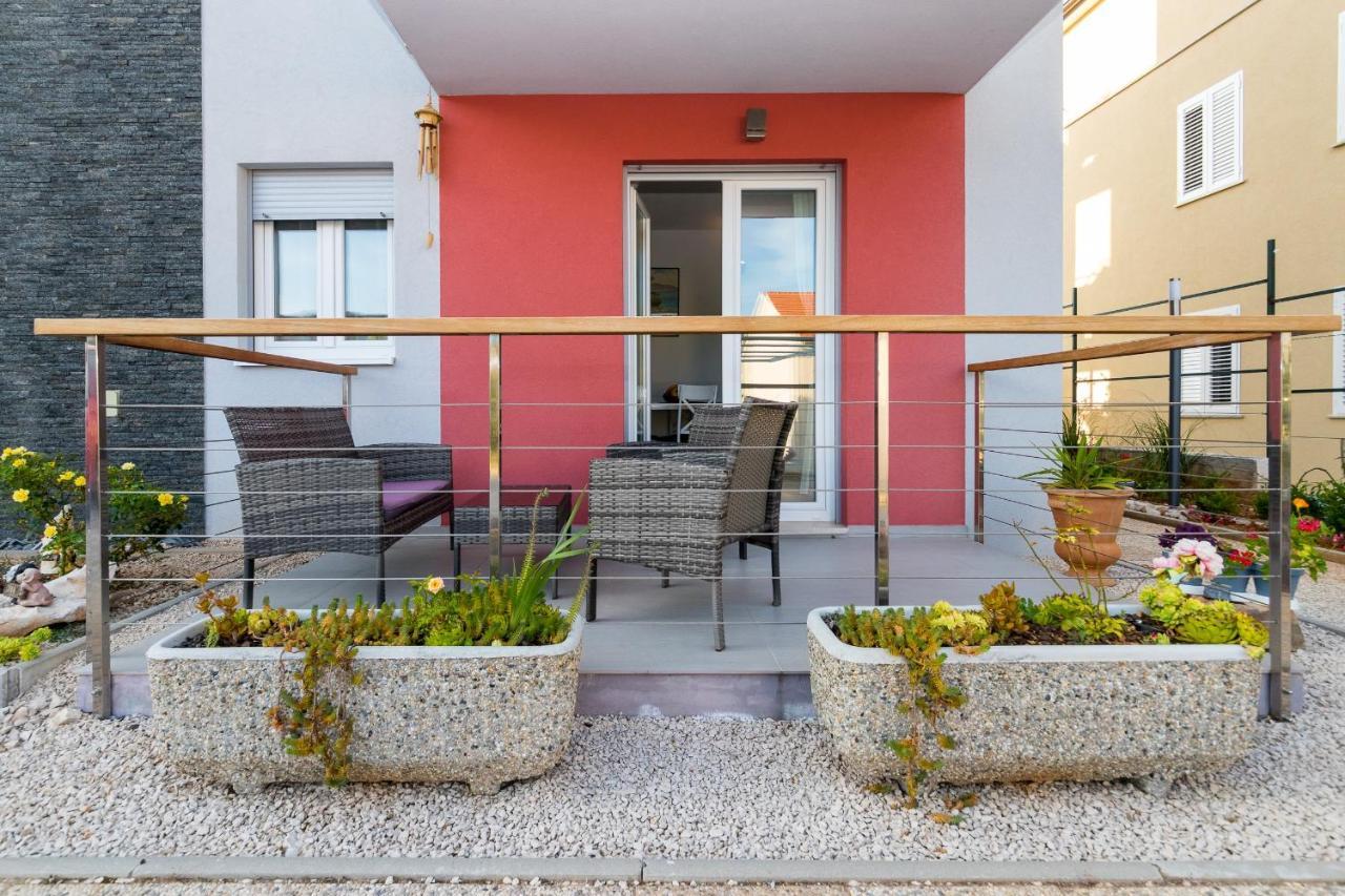 Apartments And Rooms With Parking Space Grebastica, Sibenik - 17831 Exteriér fotografie